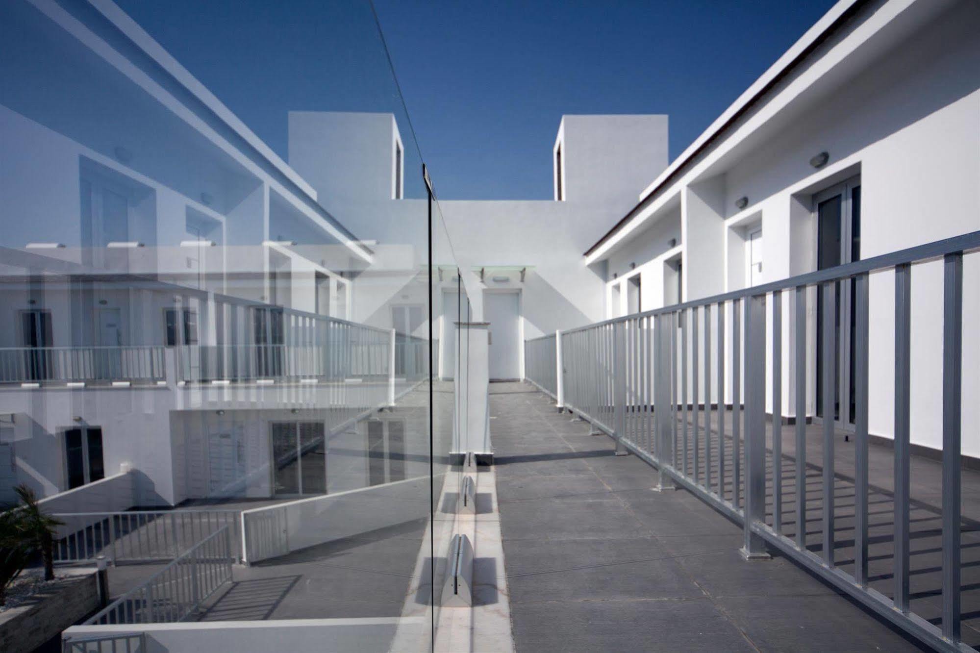 High View Gardens Aparthotel Mazotos Exterior photo